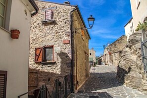Exterior - At the Oven Door (Roccascalegna)