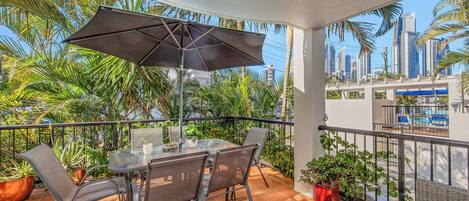 Premium Apartment | Terrace/patio