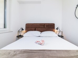 1 bedroom, Internet