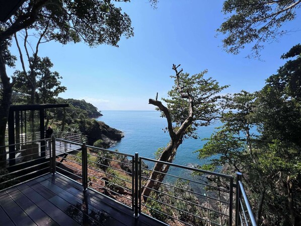 Bungalow Deluxe, vista mare | Terrazza/patio