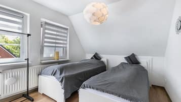 3 chambres, fer et planche à repasser, accès au Wi-Fi (inclus)
