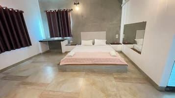 Standard Double Room, Balcony, City View