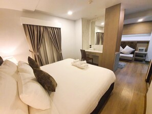 Deluxe Double Room | Soundproofing, free WiFi, bed sheets - Marigold Lanna Boutique Hotel (Chiang Mai)