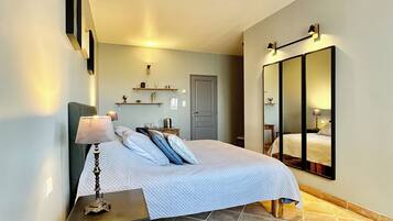 1 chambre, fer et planche à repasser, Wi-Fi gratuit, draps fournis