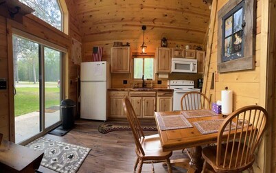The Elk Inn - Lower Clam Lake