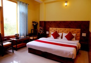 View from room - Goroomgo Hotel The Mountain Paradise Rewalsar (Balh)
