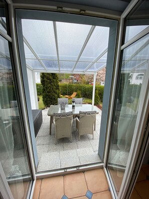Interior - Apartment 'Ferienwohnung Parkblick 1' with Private Terrace, Private Garden and Wi-Fi (Lübeck Travemünde)