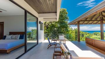 4 bedrooms, free WiFi, bed sheets