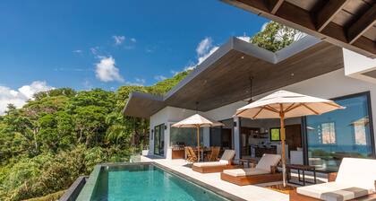 Dreamy Jungle/Ocean-View Luxury Villa w/ pool