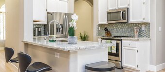 Charming 3Q Home w/Gourmet Backyard in Elk Grove