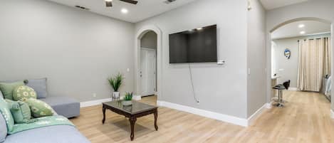 Smart TV