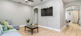 Charming 3Q Home w/Gourmet Backyard in Elk Grove