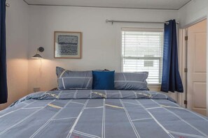 2 bedrooms, desk, iron/ironing board, travel crib