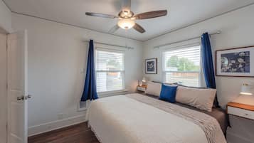 2 bedrooms, desk, iron/ironing board, travel crib