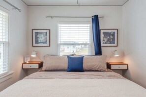 2 bedrooms, desk, iron/ironing board, travel cot