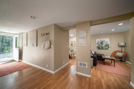 Interior. #StayinMyDistrict St Johns Forest Park Apt