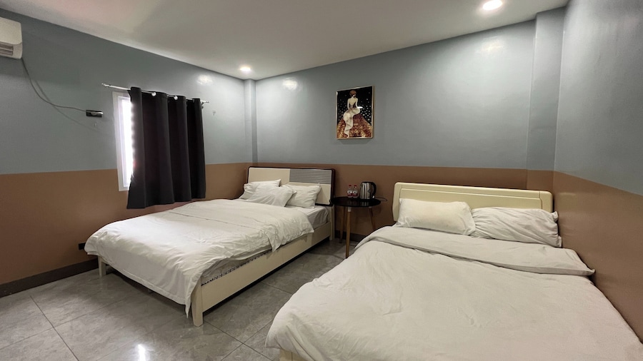 Qingqing Hotel Pasay Manila near MOA