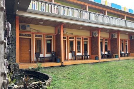 Front of property. Family 24 Hotel near Pantai Cipatujah