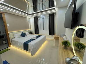 Superior Room - Ngoc San San Hotel (Ho Chi Minh City)