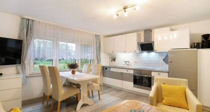 Ferienwohnung 'Ferien in der Uckermark' mit privater Terrasse, privatem Garten und WLAN