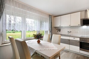 Dining - Holiday Apartment 'Vacation in the Uckermark' with Private Terrace, Garden & Wi-Fi (Oberuckersee)