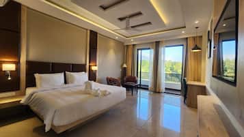 Classic Room | Hypo-allergenic bedding, soundproofing, free WiFi, bed sheets