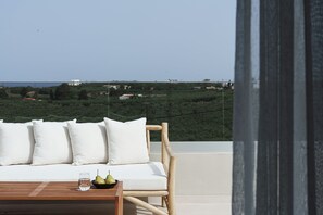 Interior - Viràn Villa, Serene Escape with Eco Pool & Spa Whirlpool (9J98+39G Viranepiskopi, Greece)