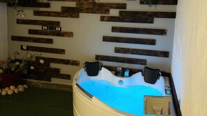 Interior - Private Jacuzzi 1BDR suite with garden at New Cairo (New Cairo City)