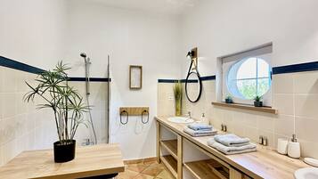 Hair dryer, towels, soap, shampoo