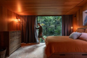 4 室のベッドルーム、アイロン / アイロン台、WiFi、ベッドシーツ