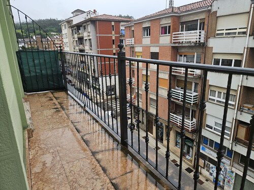 10A05 Apartamento 2 dormitorios vistas al parque