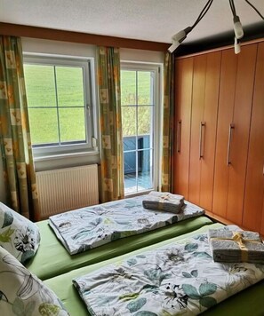 2 chambres, accès Internet, draps fournis