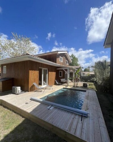 Villa avec piscine proche du lac