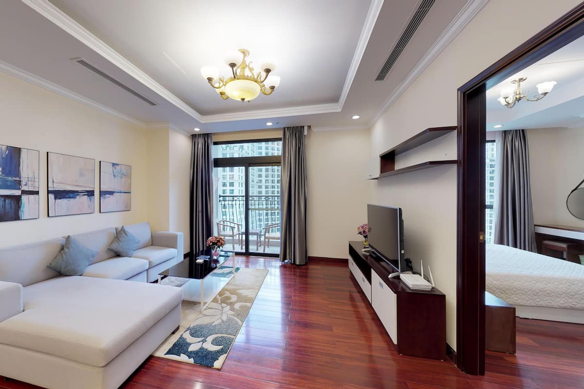 Luxury Apartment, 2 Bedrooms, Kitchen | Living area