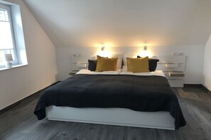 3 Schlafzimmer, Bügeleisen/Bügelbrett, kostenloses WLAN, Bettwäsche