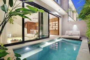 Kolam renang terbuka 