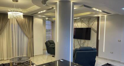 Cozy 2-bedroom apartment in wonderful Giza Governorate with AC, WiFi
