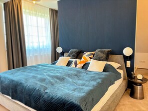 Exclusive Suite, Kitchenette, Golf View | 1 bedroom, laptop workspace, free WiFi - Apartments by Prague City Golf (Prague)