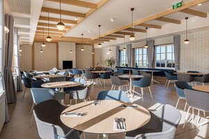 Morgunverður eldaður eftir pöntun daglega gegn gjaldi