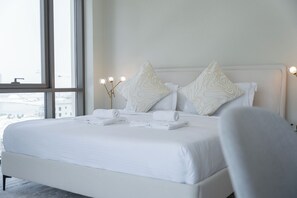 Exclusive Apartment, Balcony, City View