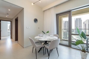 Exclusive Apartment, Balcony, City View | Dining room - New Listing Vida Creek Beach Beach Acces (Dubai)