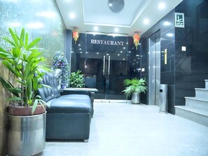 Interior detail - Luxury One Hotel  (Lahore)