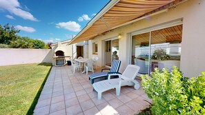 Outdoor dining - Fleur de Sel (Saint-Hilaire-de-Riez)