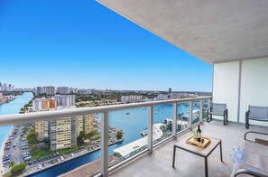 Property grounds - Spectacular Apt, Infinity View, Amazing Amenities (Hallandale Beach)