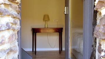 1 dormitorio, wifi, ropa de cama
