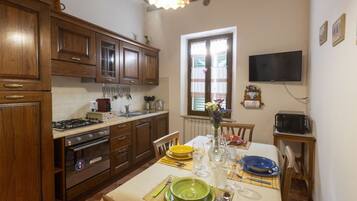 Refrigerador, horno, parrilla de estufa y lavavajillas