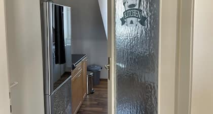 Geräumige 3-Zimmer-Ferienwohnung im Herzen von Kassel