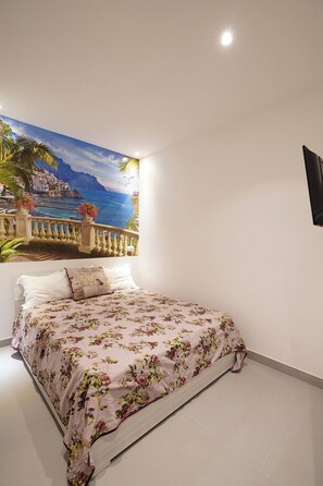 1 bedroom, iron/ironing board, WiFi, bed sheets - Elegante Appartamento, Ideale per Famiglie, sul Corso Principale Della Città (Salerno)