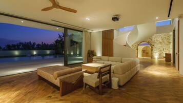 Luxe villa, uitzicht op zwembad | Woonruimte