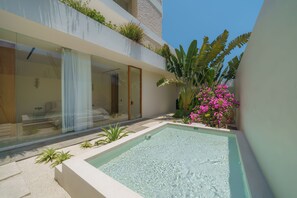 2 outdoor pools - Babylon (Cemagi)